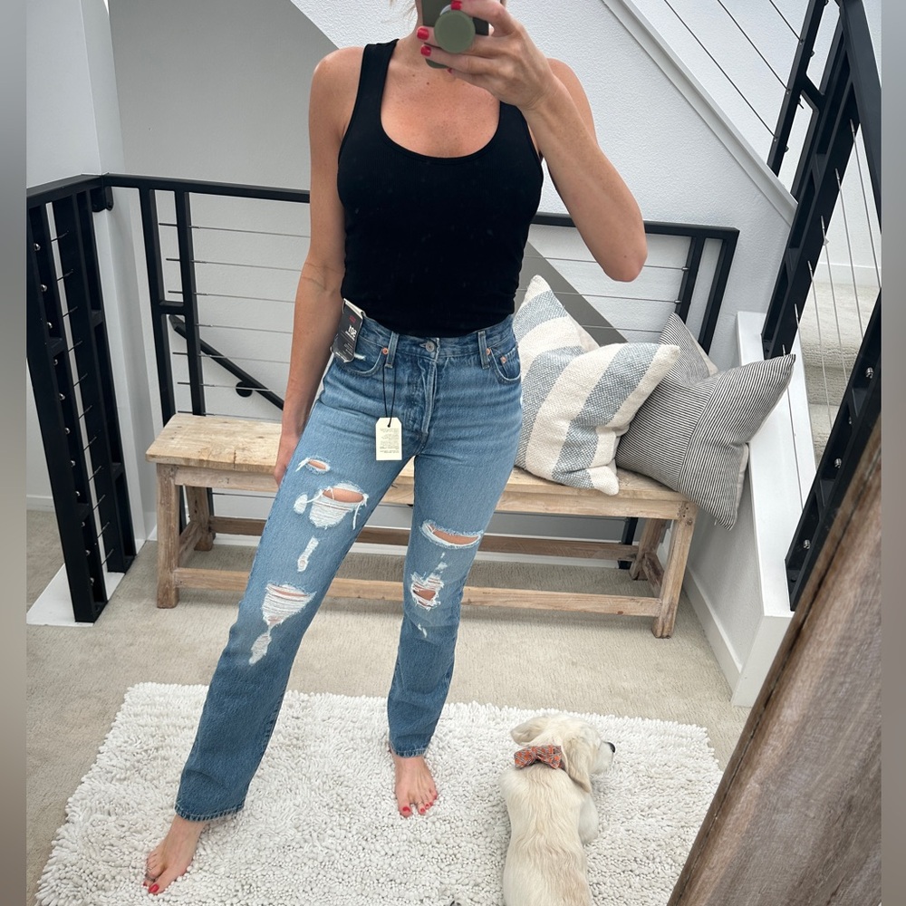 Levi’s 501 High Rise Straight Leg Distressed Jeans | NWT Size 25 - Picture 4 of 17